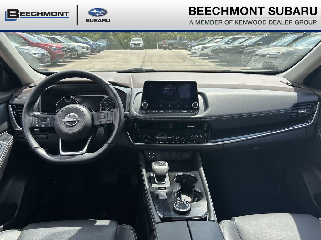 Used 2023 Nissan Rogue SL AWD/4WD image 9