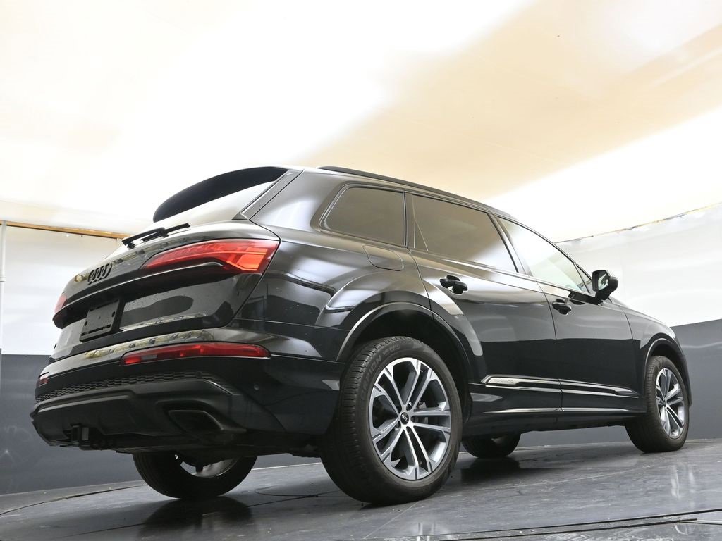 Certified 2025 Audi Q7 2.0T Premium Plus w/ Premium Plus Package image 42