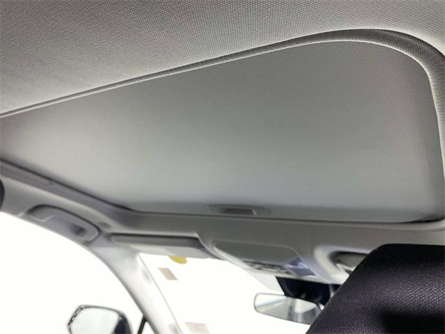 Used 2025 Toyota RAV4 XLE w/ Convenience Package image 13