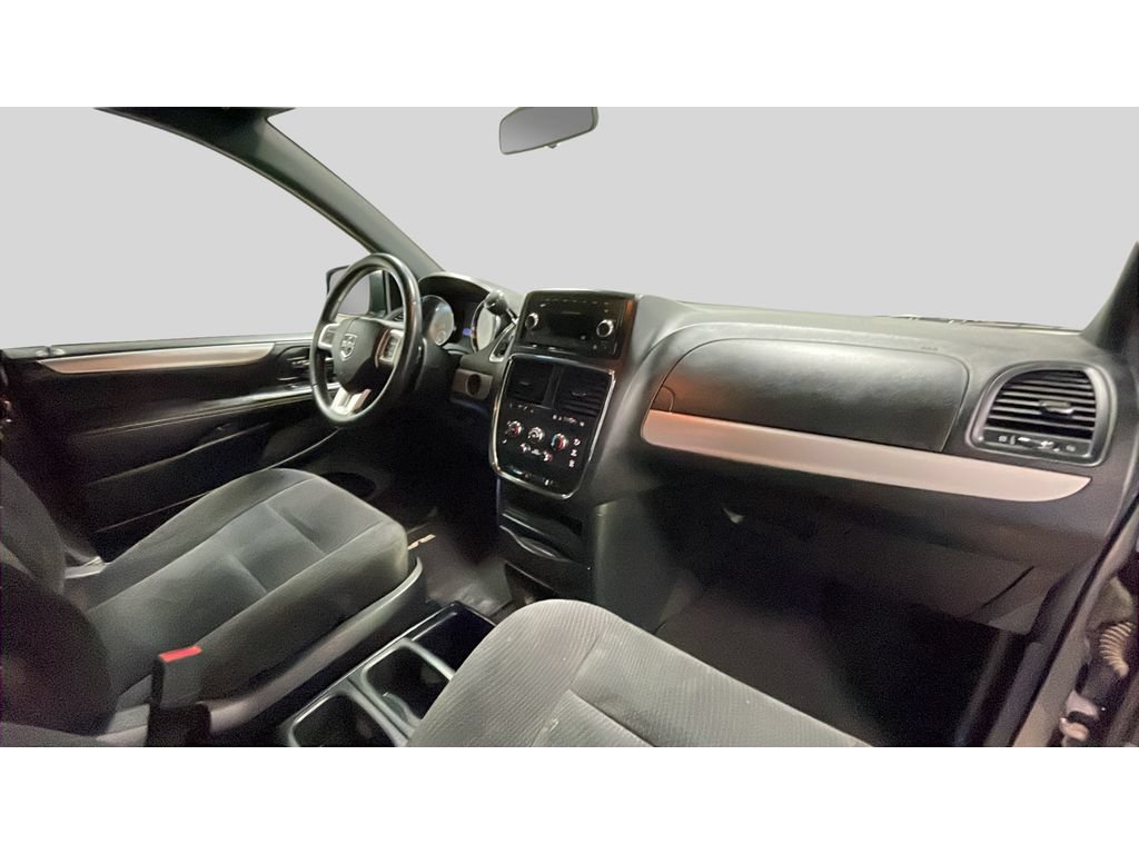 Used 2015 Dodge Grand Caravan SE w/ Quick Order Package 29E SE FWD image 20