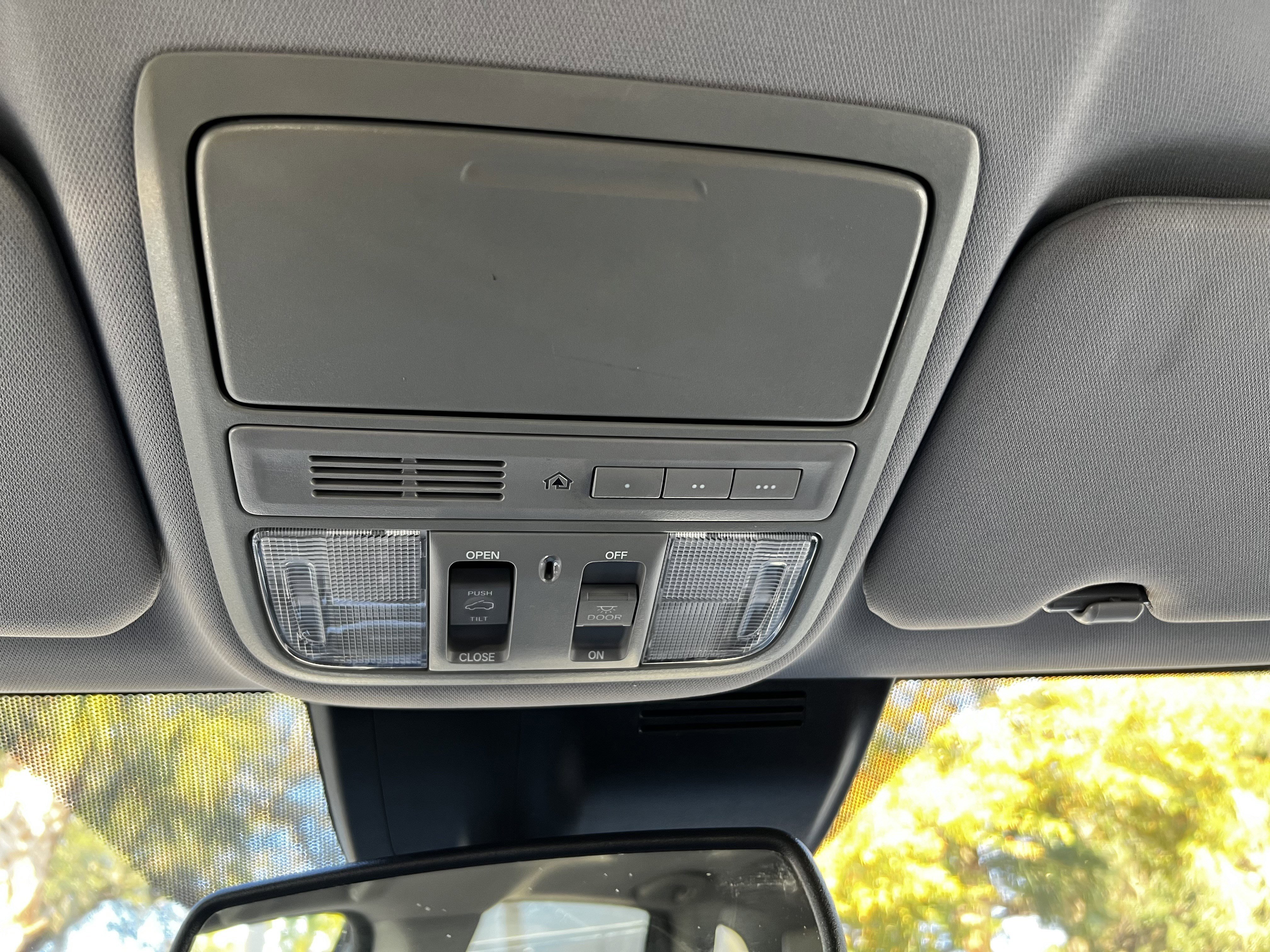 Used 2017 Honda CR-V Touring image 27