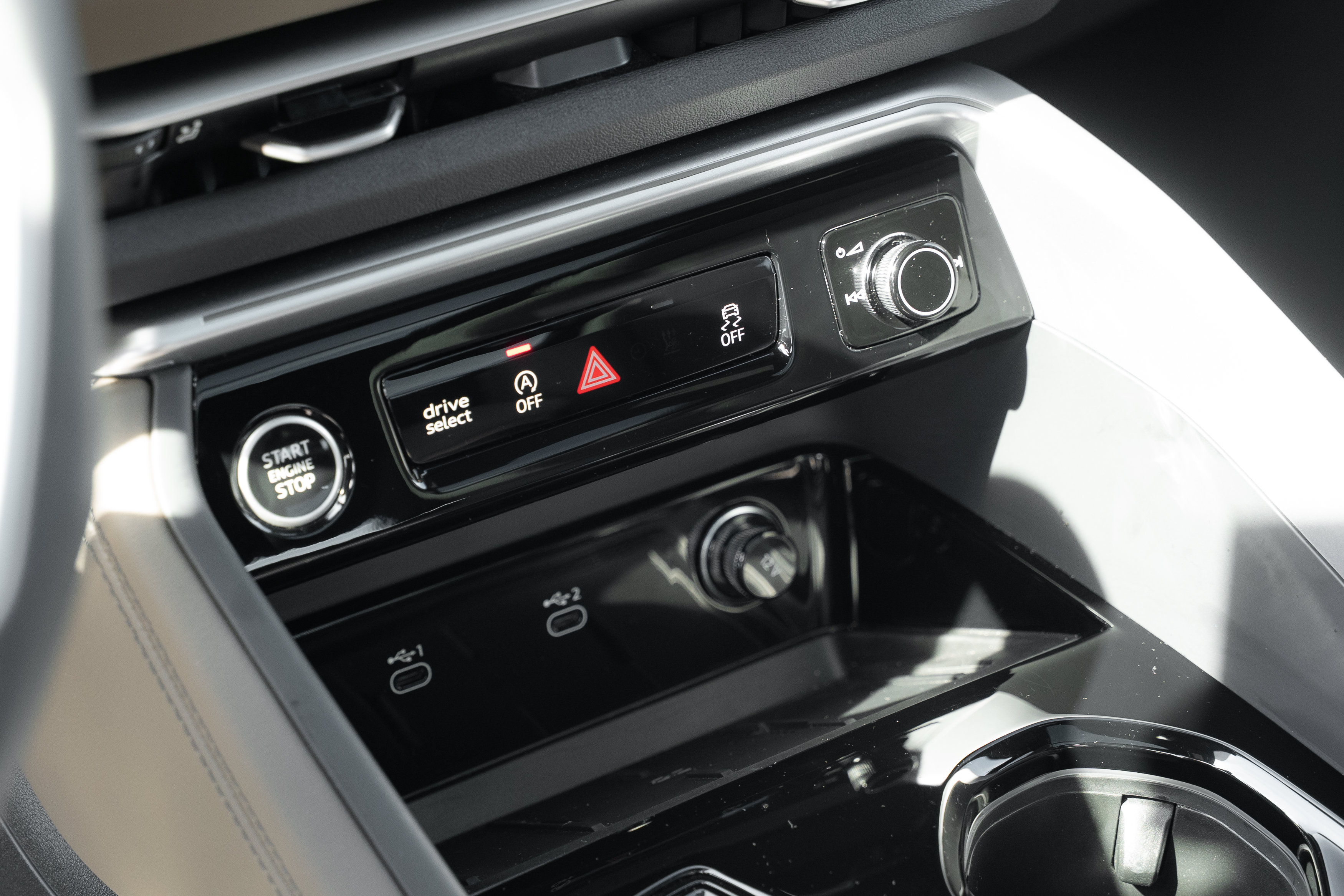 Certified 2025 Audi Q5 Premium w/ Premium Plus AWD/4WD image 14