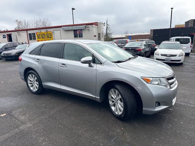 Used 2015 Toyota Venza LE AWD/4WD image 3