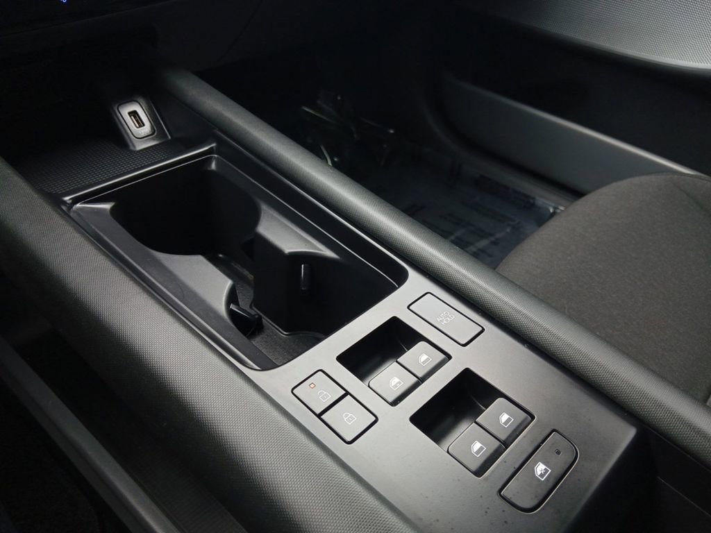 Used 2024 Hyundai Ioniq 6 SE RWD image 19