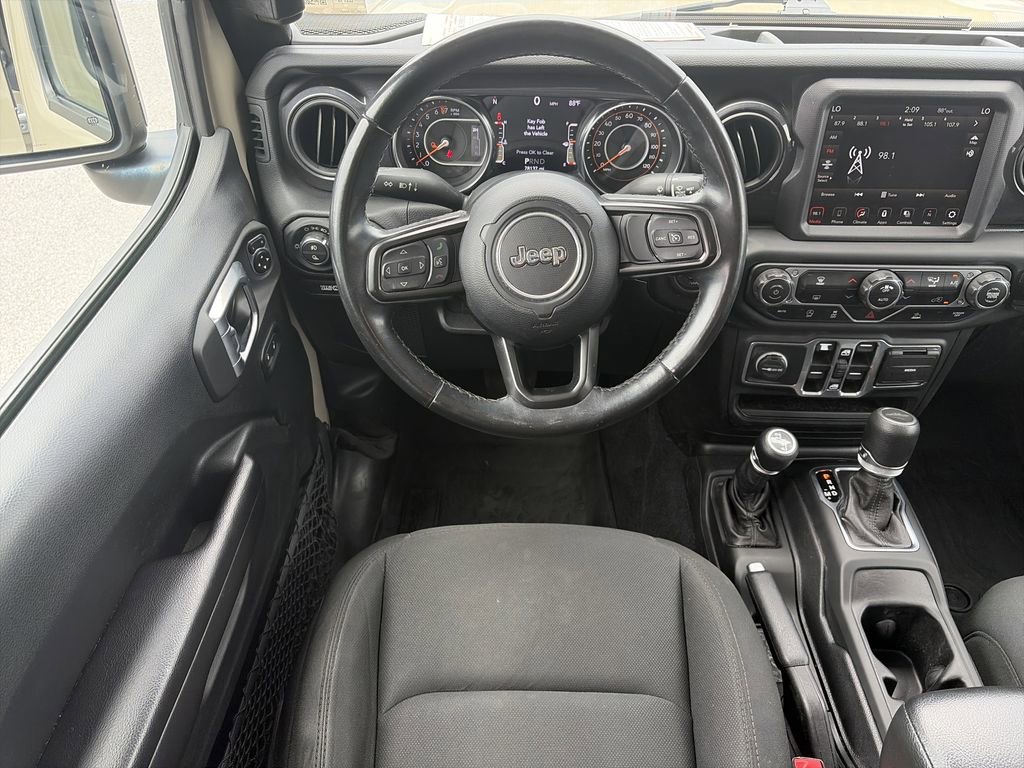 Used 2020 Jeep Gladiator Sport AWD/4WD image 15