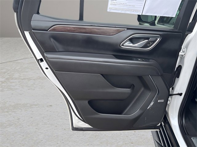 Used 2022 Chevrolet Tahoe LT w/ Luxury Package image 19