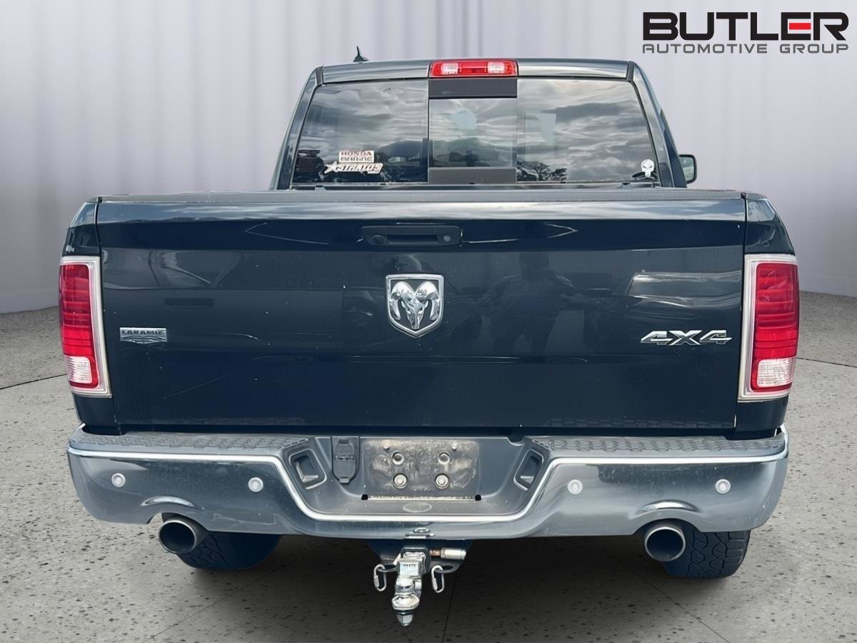 Used 2017 RAM 1500 Laramie w/ Convenience Group image 10