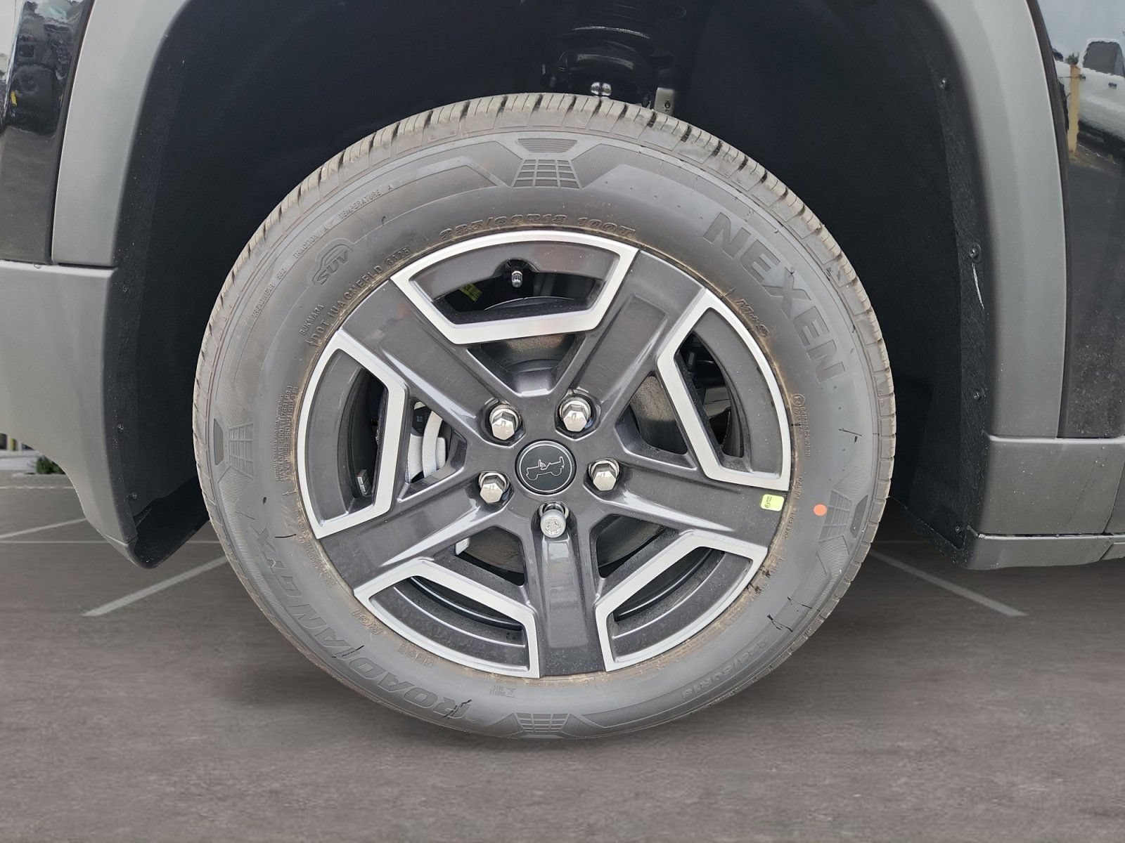 New 2026 Jeep Cherokee Laredo AWD/4WD image 10