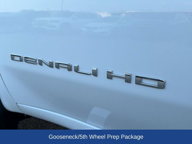 Used 2024 GMC Sierra 2500 Denali w/ Denali Reserve Package AWD/4WD image 33