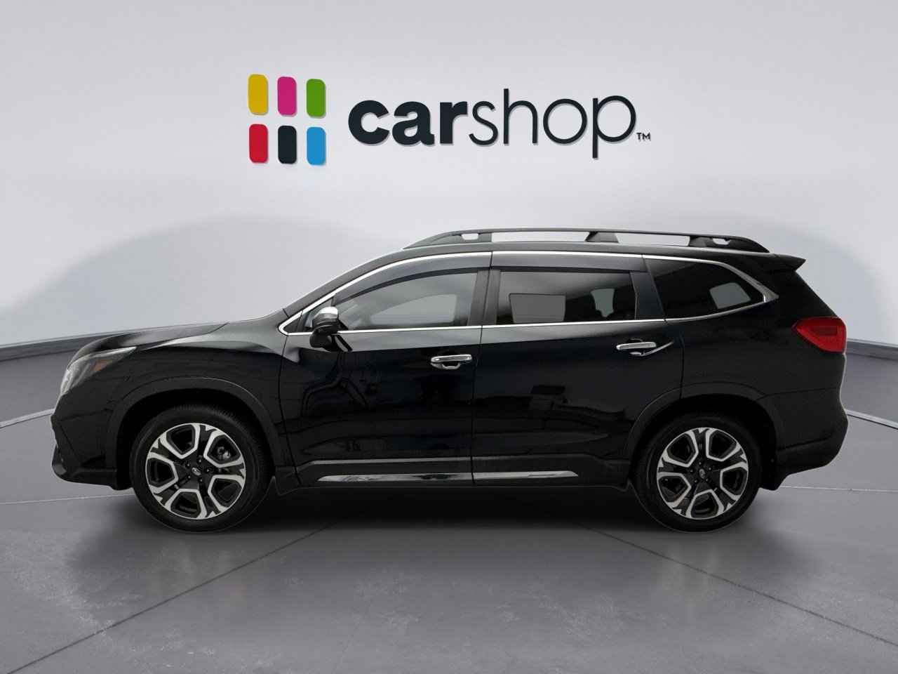 Used 2023 Subaru Ascent Touring image 2