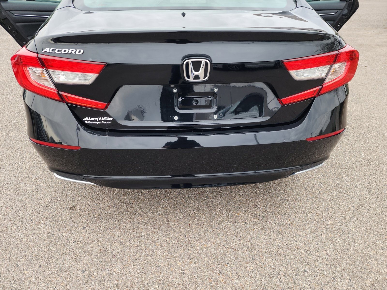 Used 2019 Honda Accord EX image 24