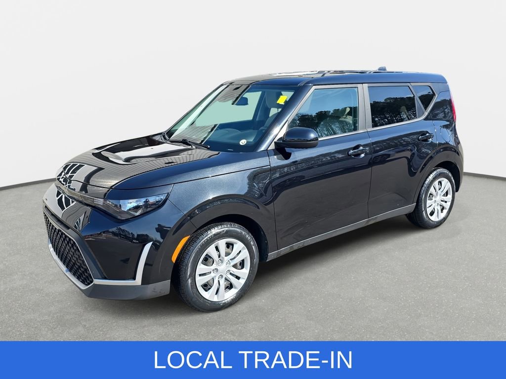 Used 2023 Kia Soul LX image 37