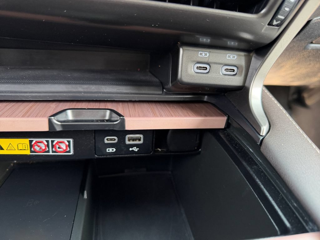 Used 2023 Lexus RX 350 Premium w/ Accessory Package AWD/4WD image 22