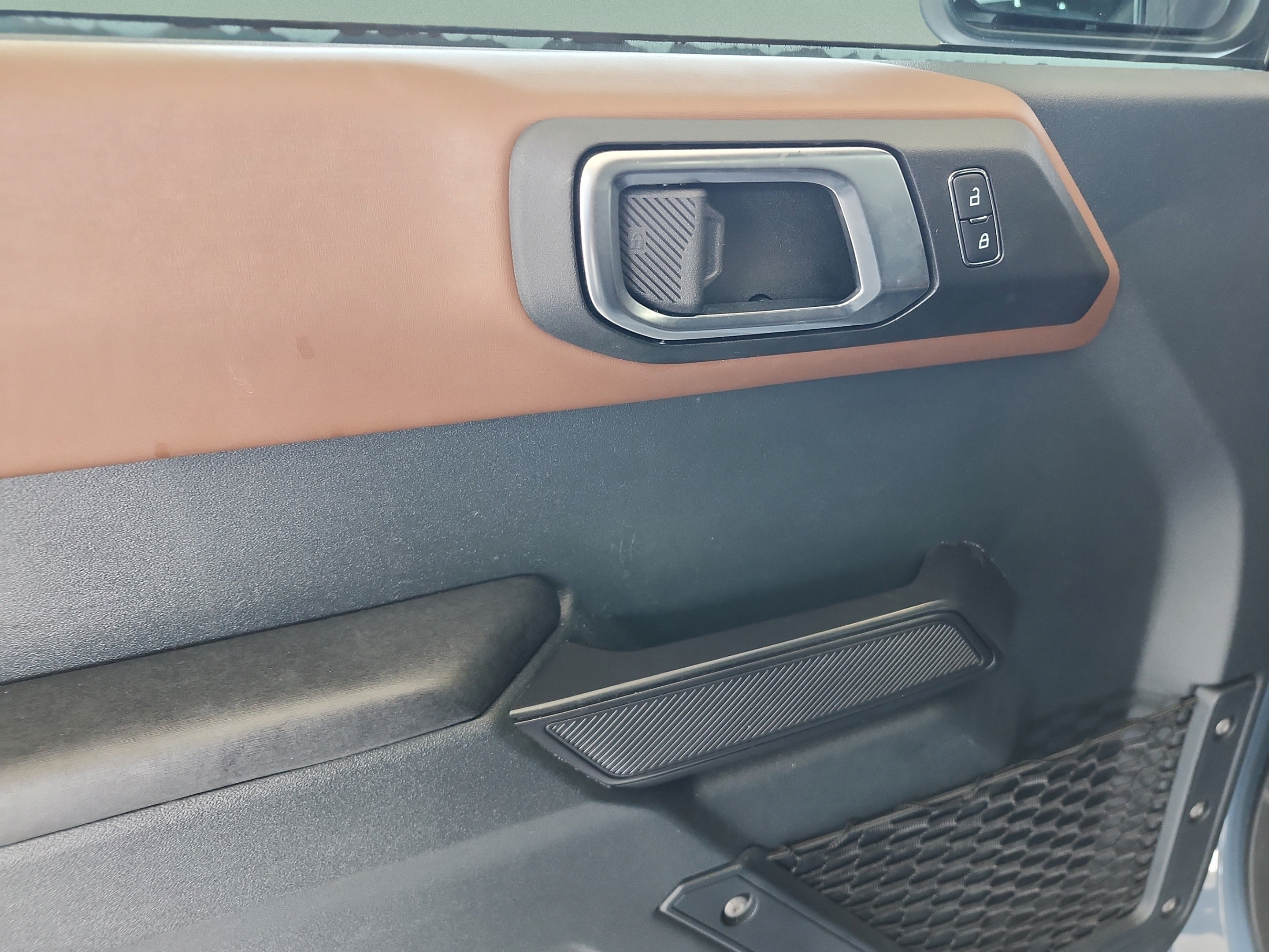 Certified 2024 Ford Bronco Outer Banks AWD/4WD image 17
