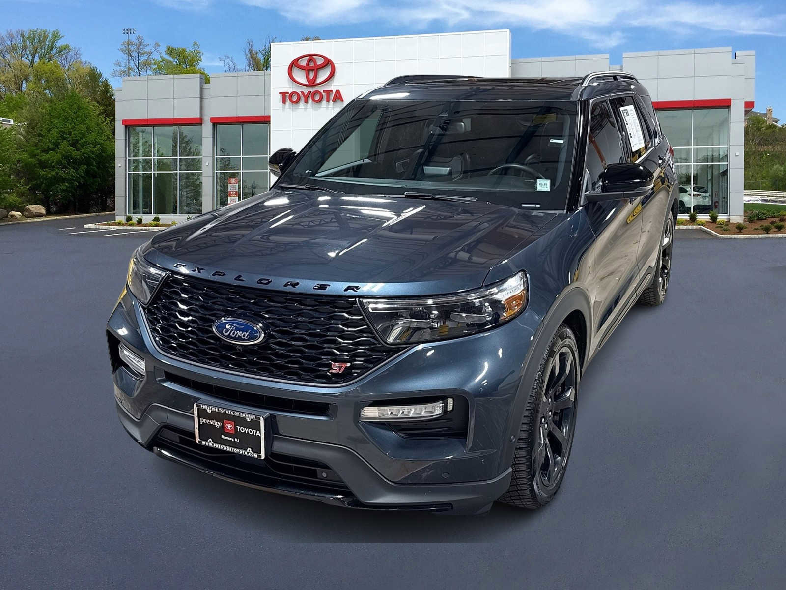 Used 2022 Ford Explorer ST w/ Equipment Group 401A