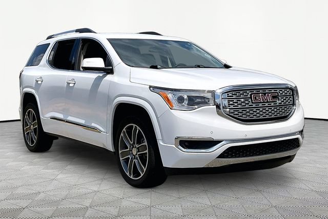 Used 2019 GMC Acadia Denali AWD/4WD image 1