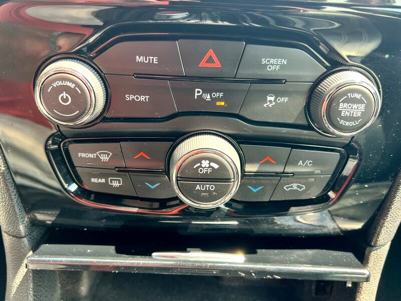 Used 2021 Chrysler 300 S image 15