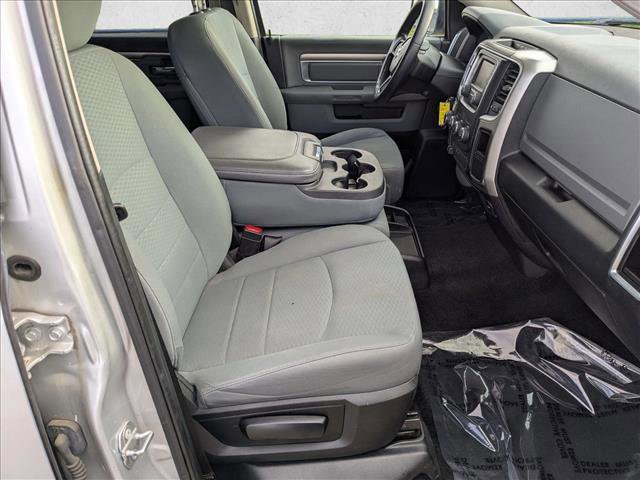 Used 2017 RAM 1500 Classic SLT image 19