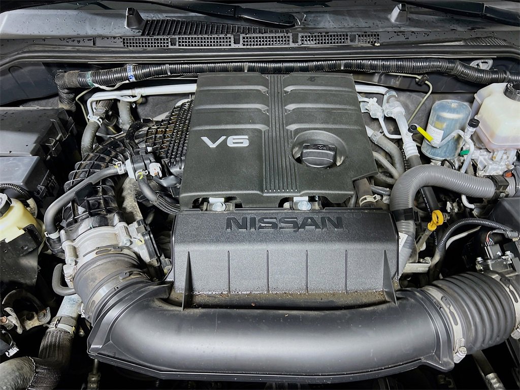 Used 2020 Nissan Frontier PRO-4X image 28