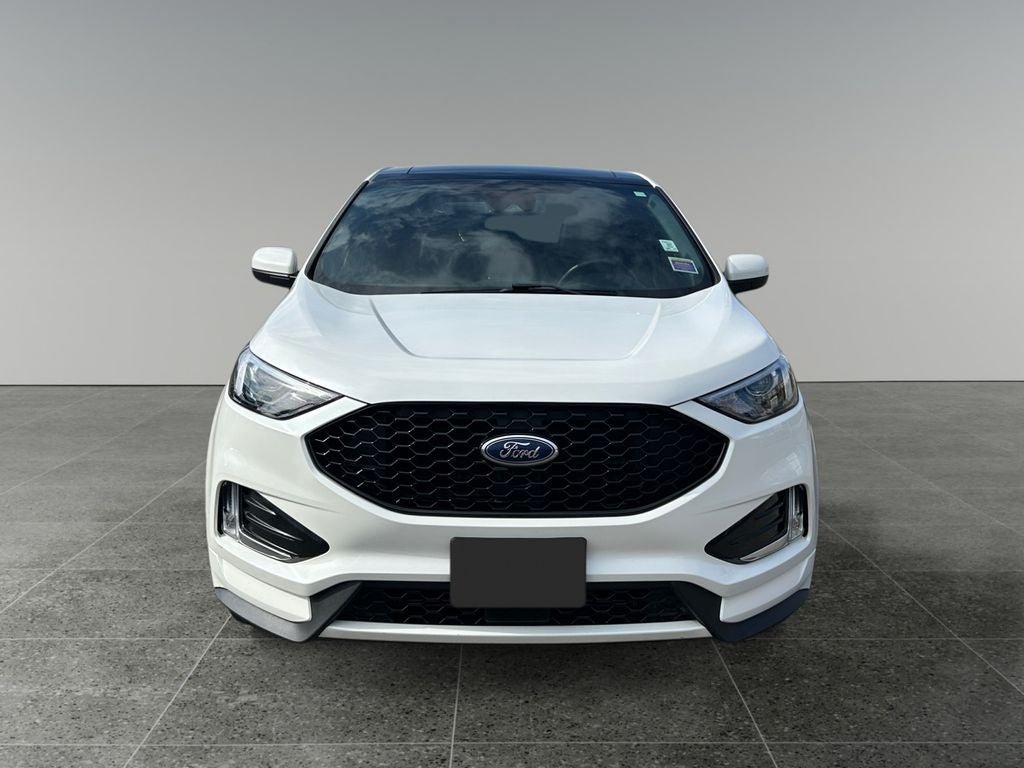 Used 2022 Ford Edge ST-Line w/ Class II Trailer Tow Package AWD/4WD image 2