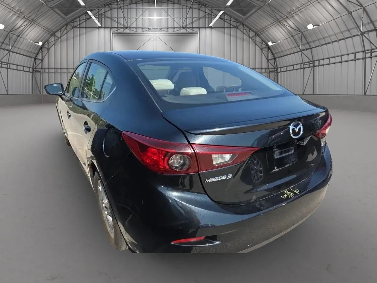 Used 2014 MAZDA MAZDA3 i Touring w/ Moonroof Package 1 FWD image 15
