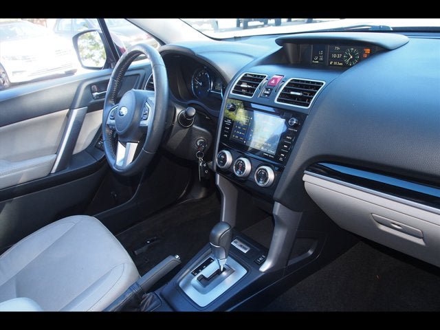 Used 2017 Subaru Forester 2.5i Limited AWD/4WD image 10