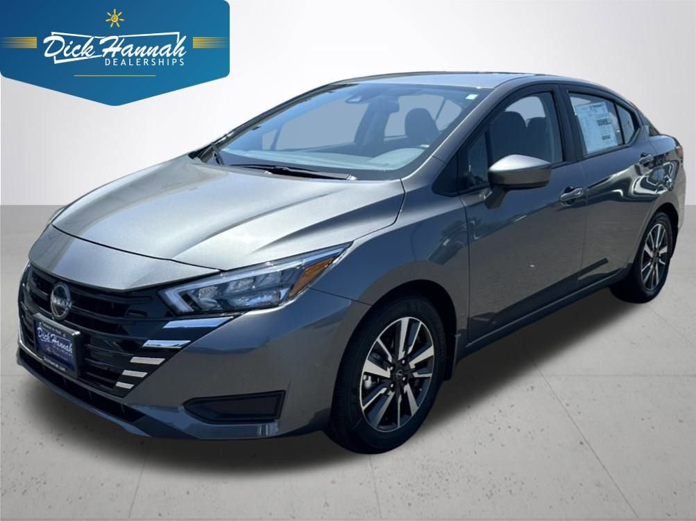 New 2025 Nissan Versa SV w/ Trunk Package