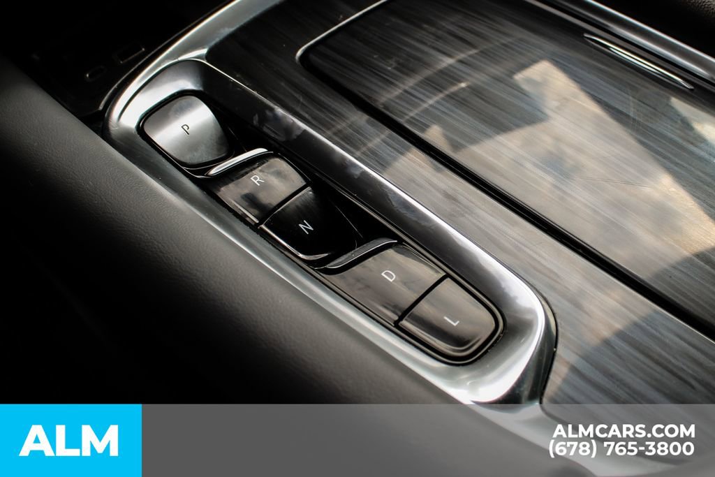 Used 2024 Buick Enclave Premium image 37