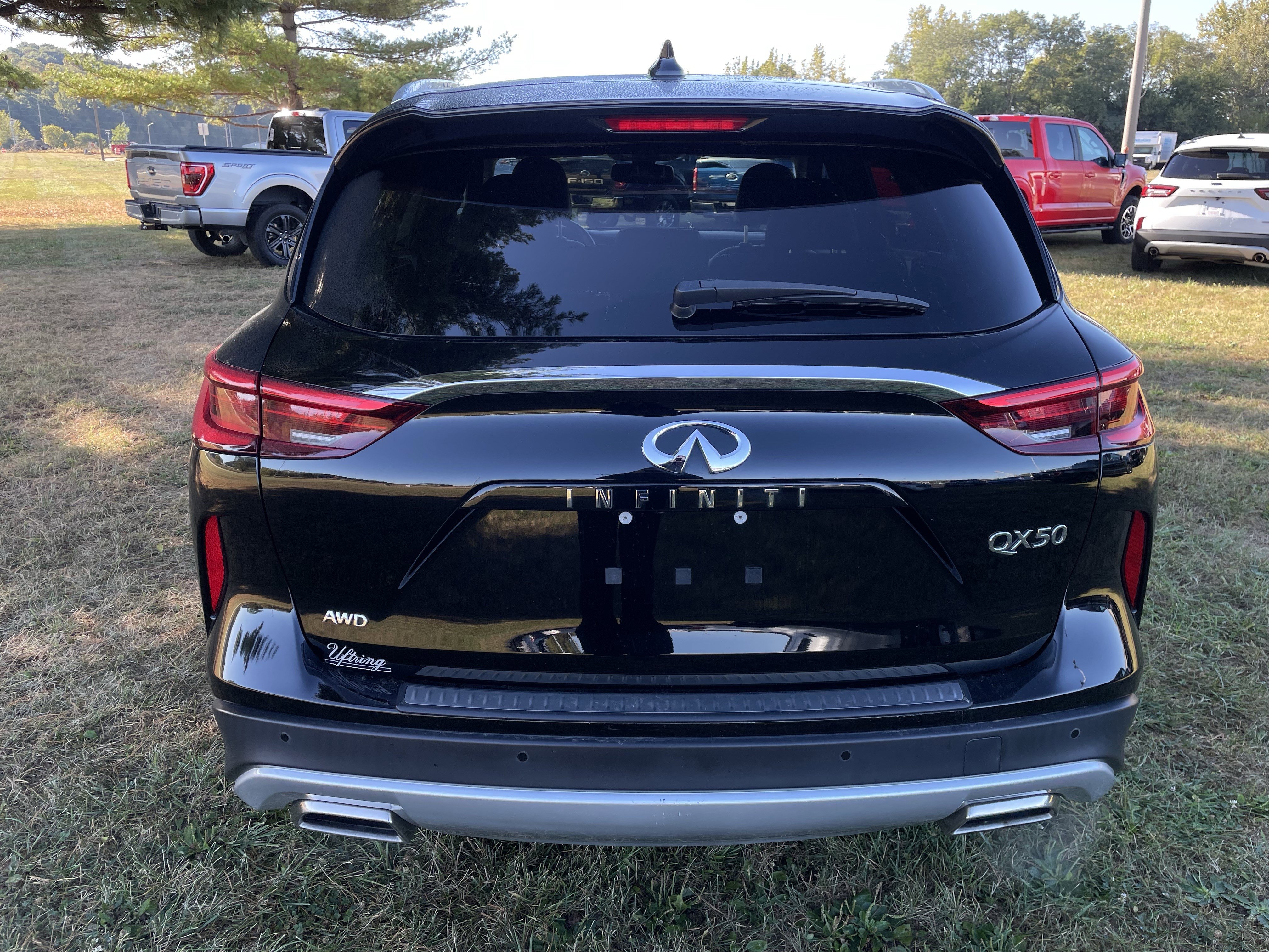 Used 2021 INFINITI QX50 Essential w/ Cargo Package image 4