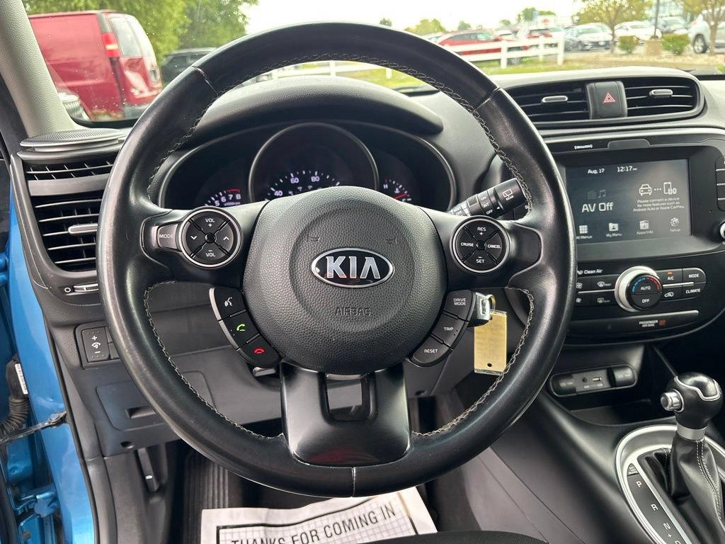 Used 2018 Kia Soul + FWD image 21