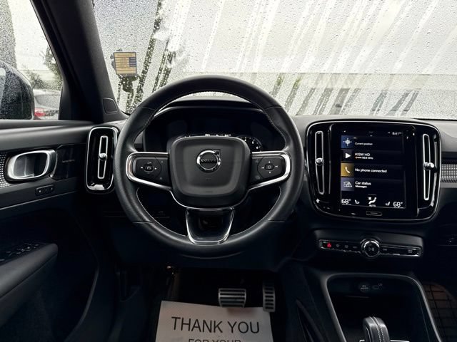 Used 2021 Volvo XC40 T5 R-Design w/ Protection Package Premier AWD/4WD image 18