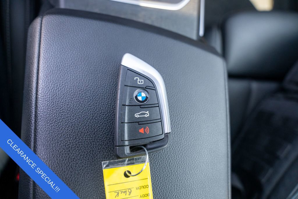 Used 2023 BMW 330i xDrive Sedan w/ Premium Package image 29