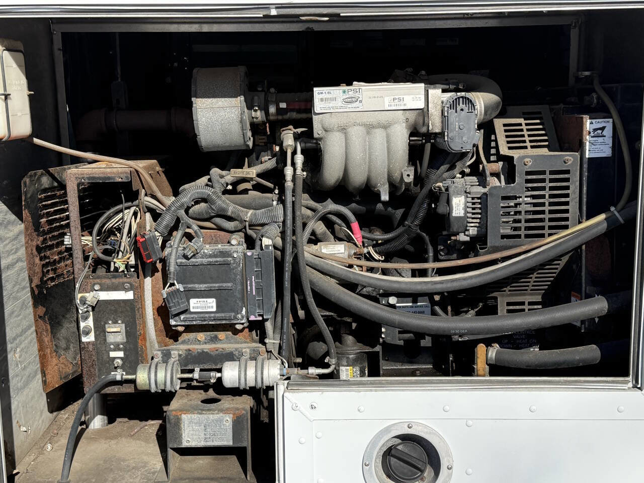 Used 2009 GMC Savana 3500 image 16