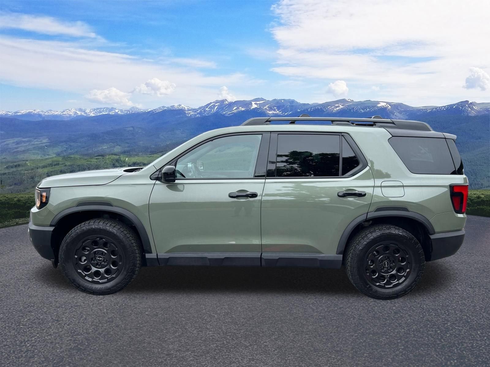 Used 2026 Honda Passport TrailSport Elite image 2