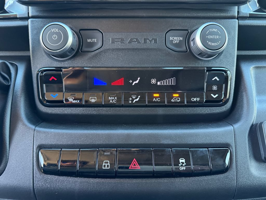 New 2026 RAM ProMaster 3500 w/ Premium Convenience Group FWD image 29