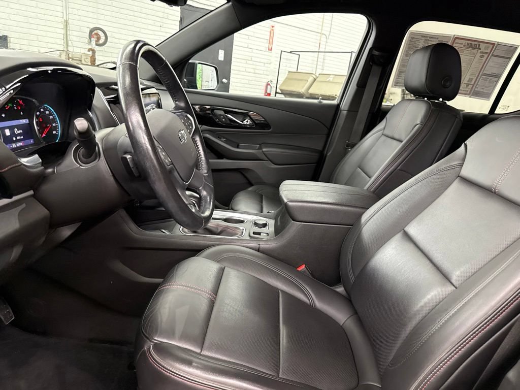 Used 2022 Chevrolet Traverse RS AWD/4WD image 9