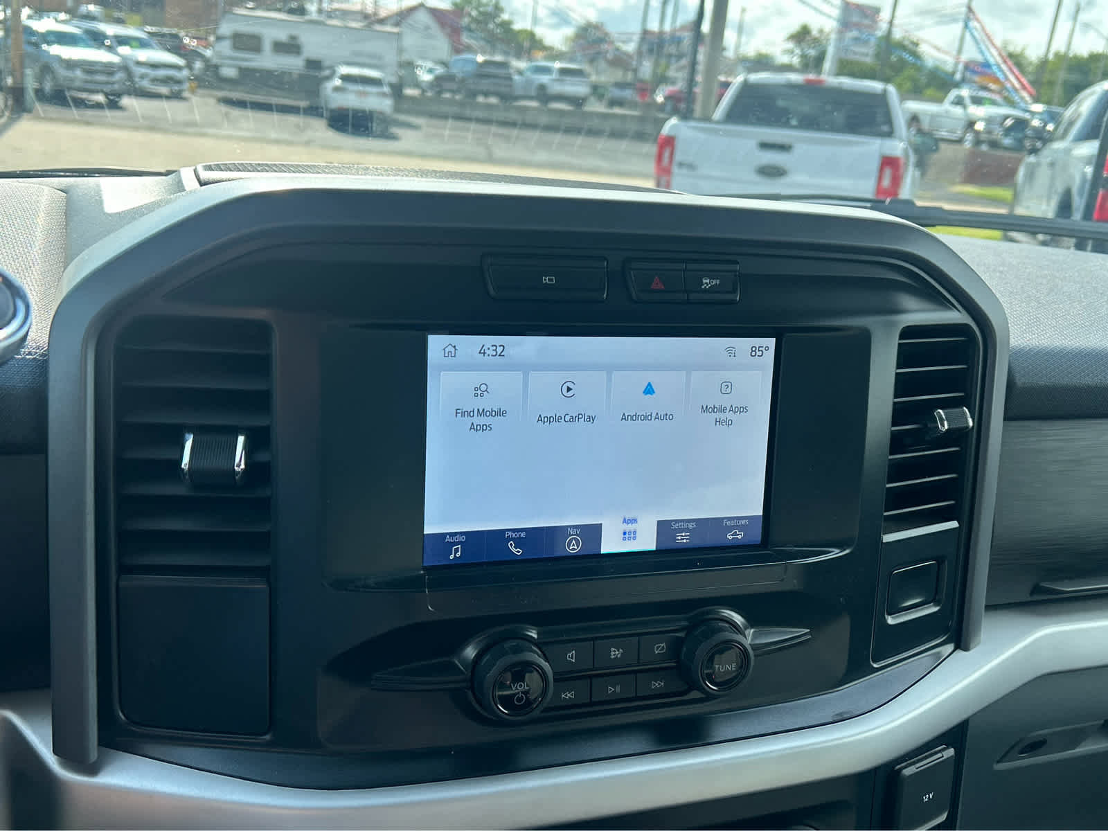 Used 2022 Ford F150 XLT AWD/4WD image 27