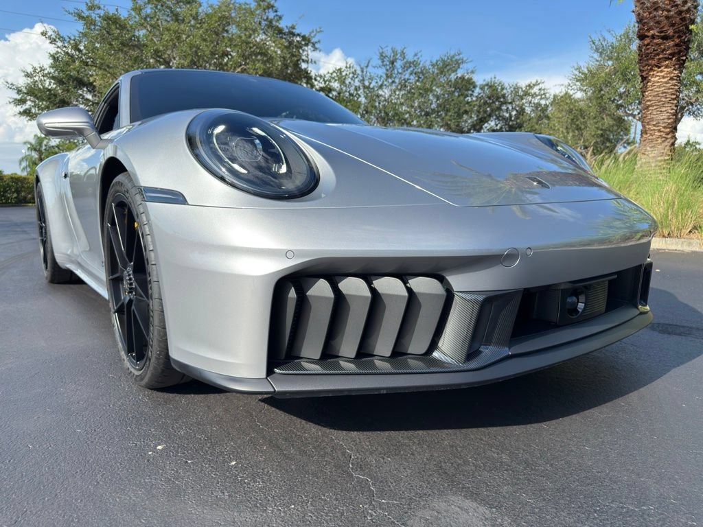 Used 2025 Porsche 911 Carrera 4 GTS AWD/4WD image 16