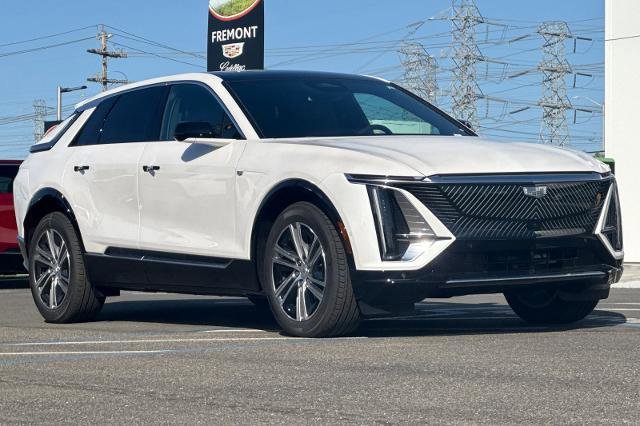 New 2025 Cadillac Lyriq Luxury