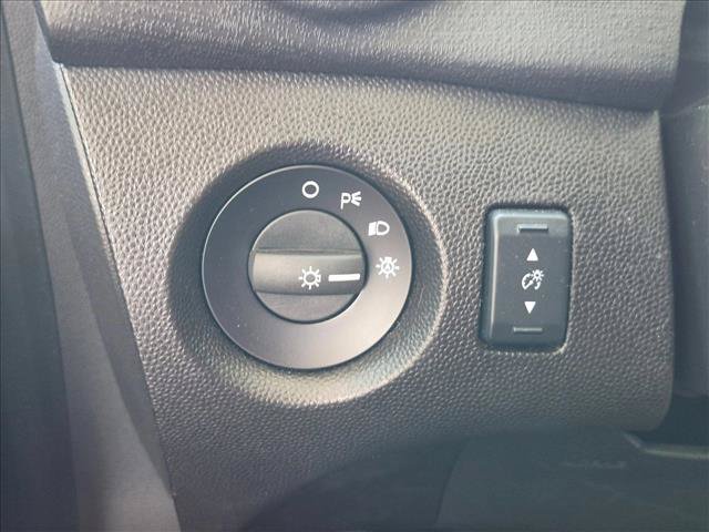 Used 2016 Ford Fiesta SE FWD image 11