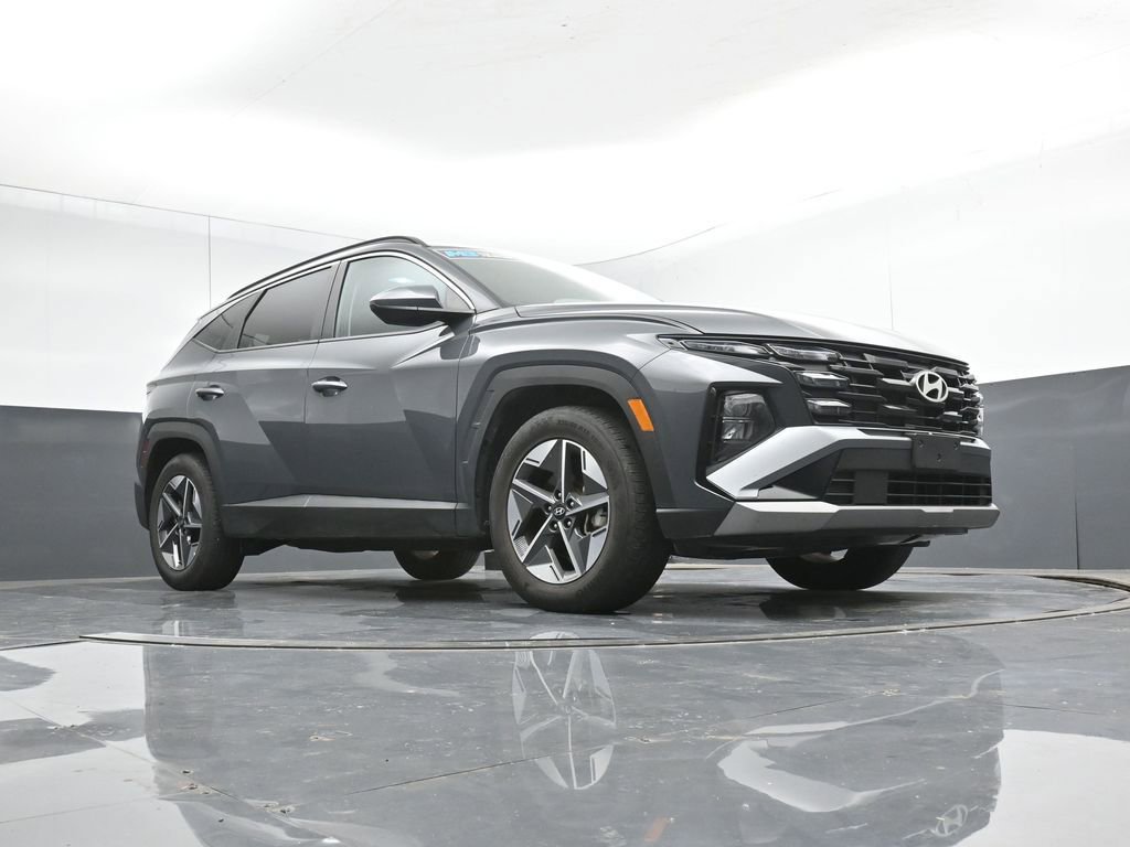 Used 2025 Hyundai Tucson SEL FWD image 46