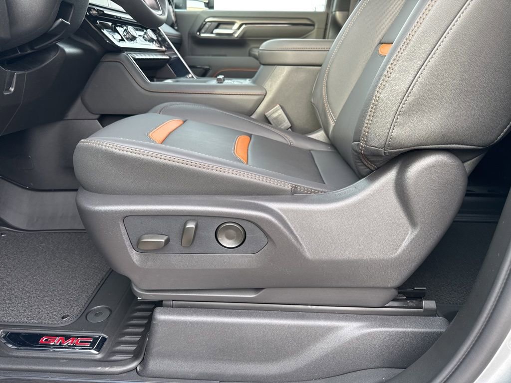 New 2026 GMC Sierra 2500 AT4 w/ AT4 Premium Plus Package image 21