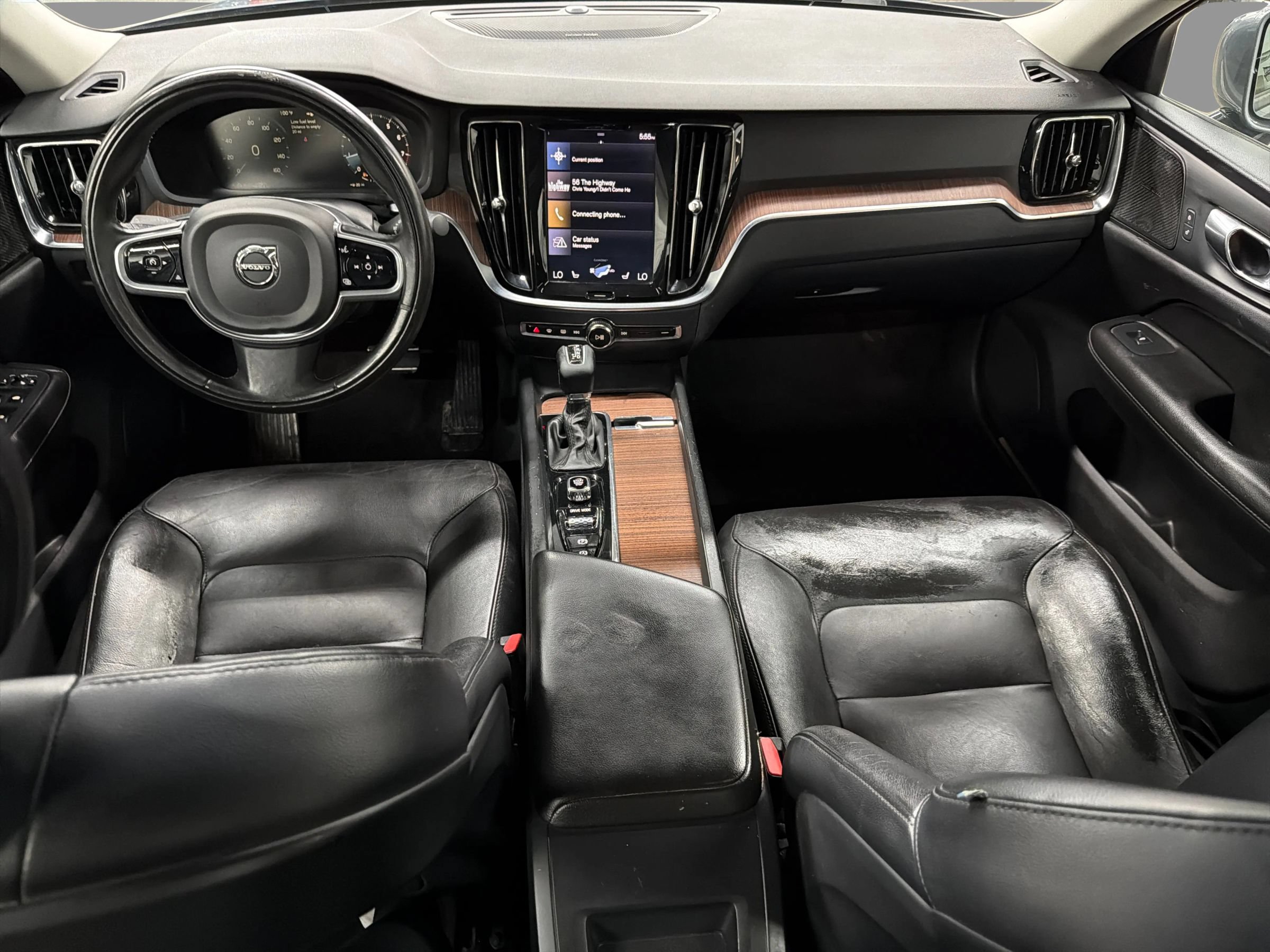 Used 2019 Volvo S60 T5 Momentum w/ Multimedia Package FWD image 38