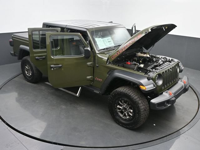 Used 2022 Jeep Gladiator Mojave w/ Dual Top Group AWD/4WD image 59