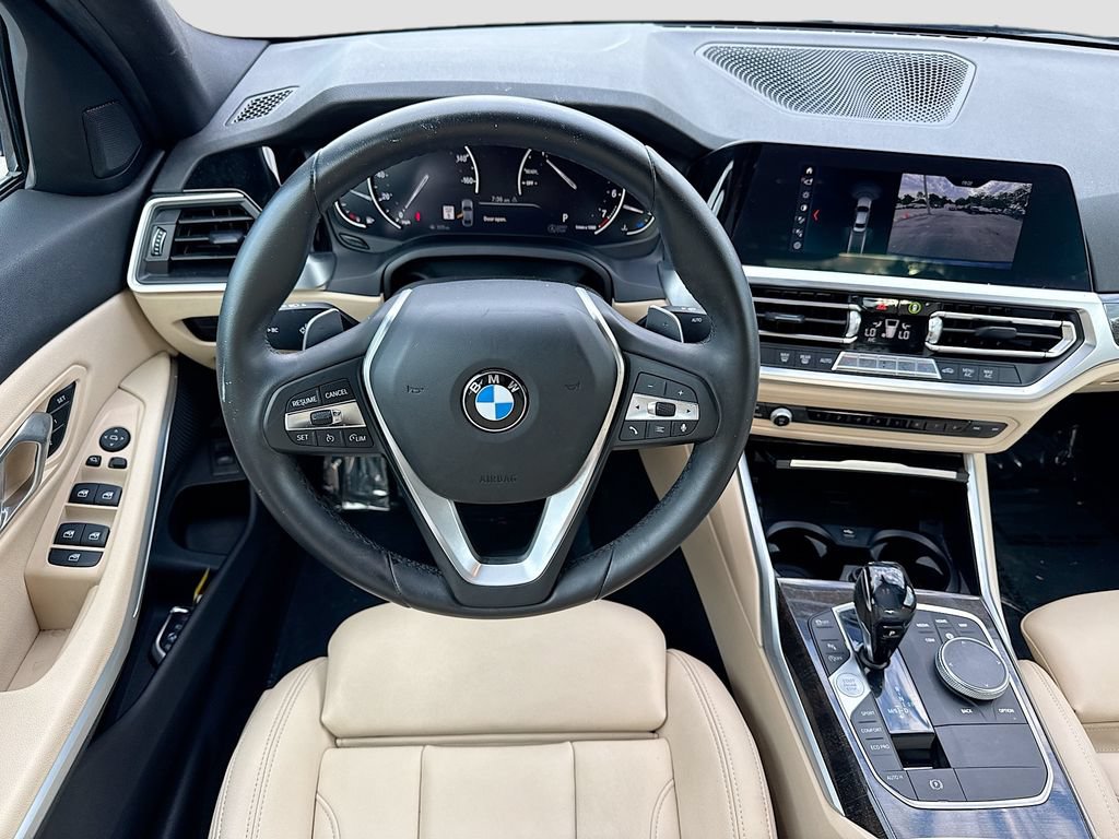 Used 2020 BMW 330i Sedan w/ Convenience Package RWD image 17