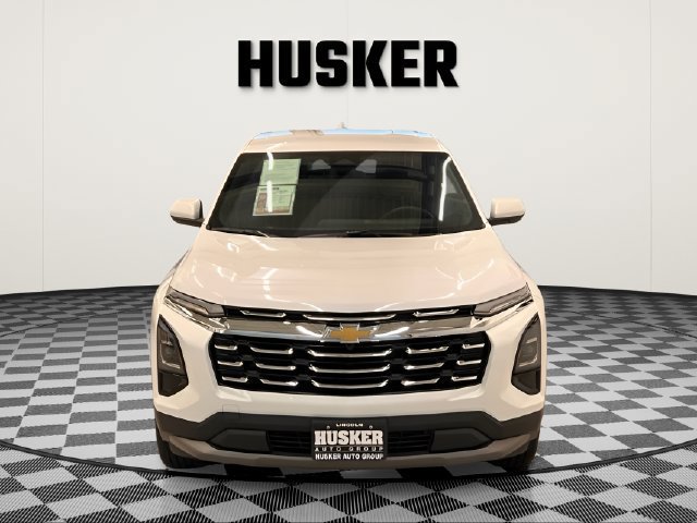 Certified 2025 Chevrolet Equinox LT FWD image 2
