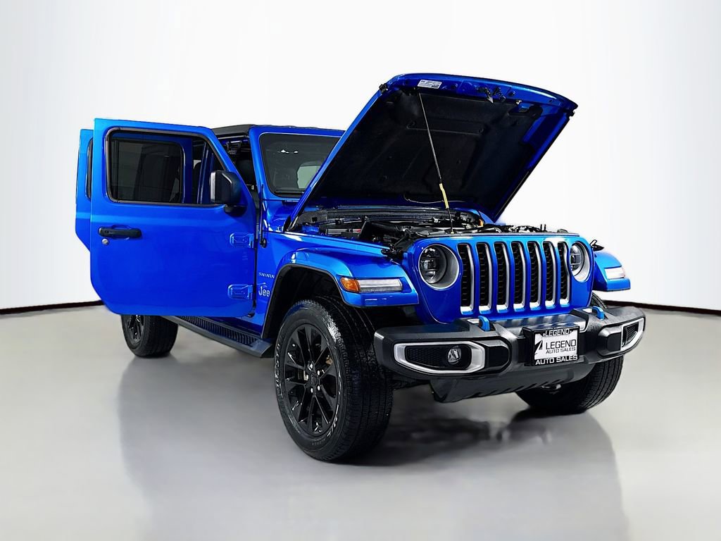 Used 2023 Jeep Wrangler Unlimited Sahara w/ Cold Weather Group AWD/4WD image 27