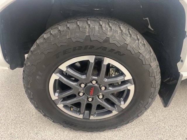 Used 2024 Toyota Tacoma TRD Sport image 13