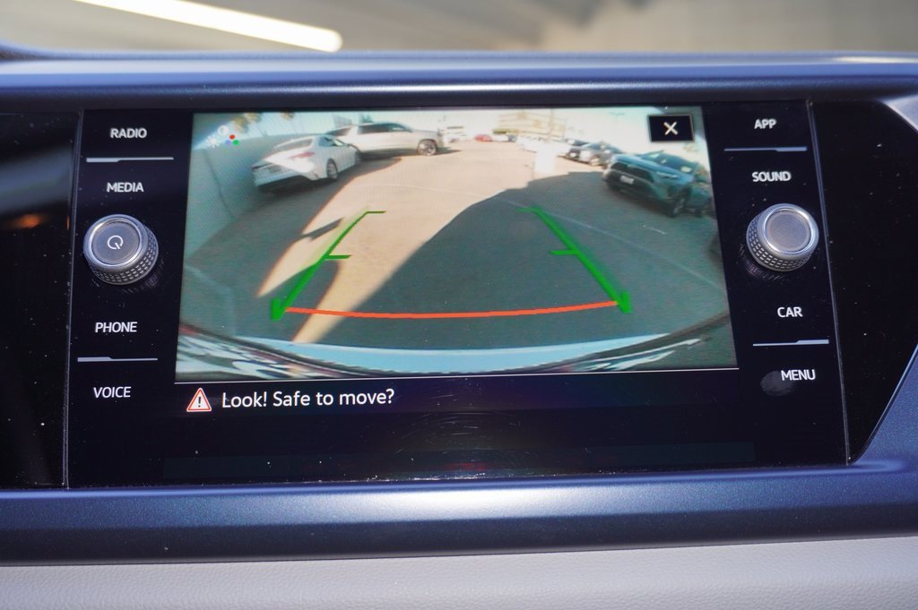 Used 2022 Volkswagen Taos SE image 14