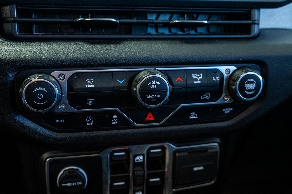 Used 2024 Jeep Wrangler Willys image 45